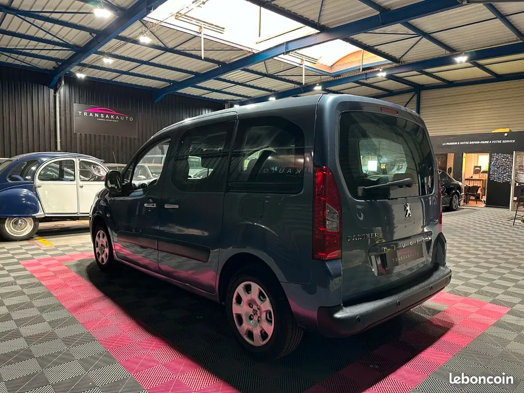 Peugeot Partner Tepee 2009 photo 5