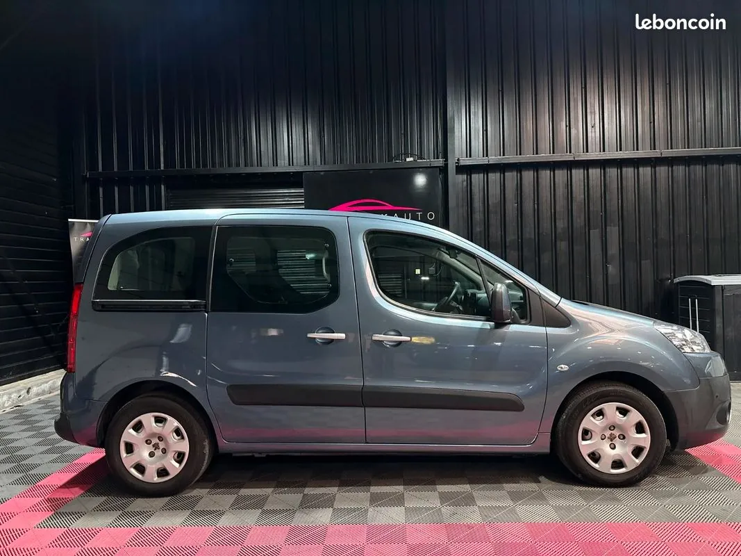 Peugeot Partner Tepee 2009 photo 2