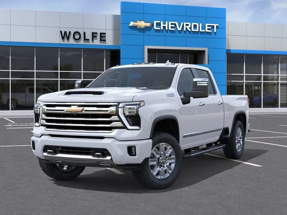 Chevrolet Silverado 3500Hd 2026 photo 2