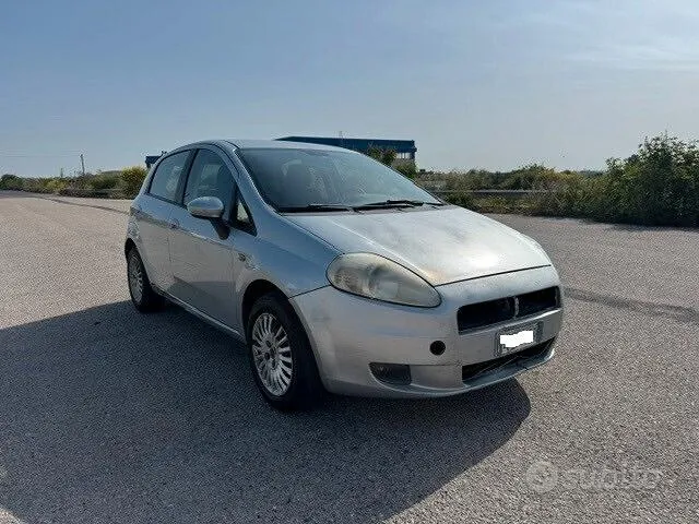 Fiat Grande Punto 2008 photo 5