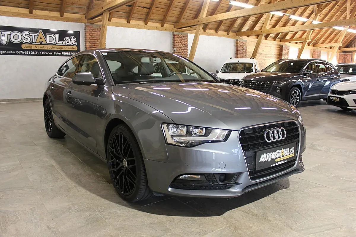Audi A5 2016 photo 2