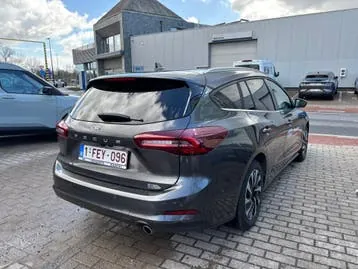 Ford Focus 2024 photo 3