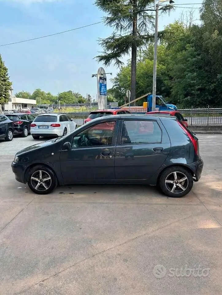 Fiat Punto 2003 photo 5