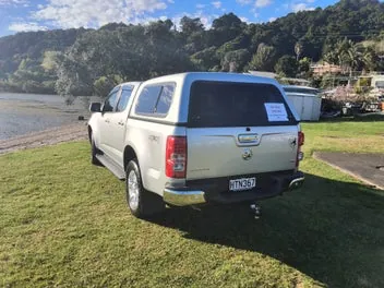 Holden Colorado 2014 photo 3