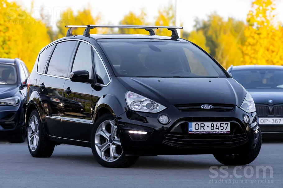 Ford S-Max