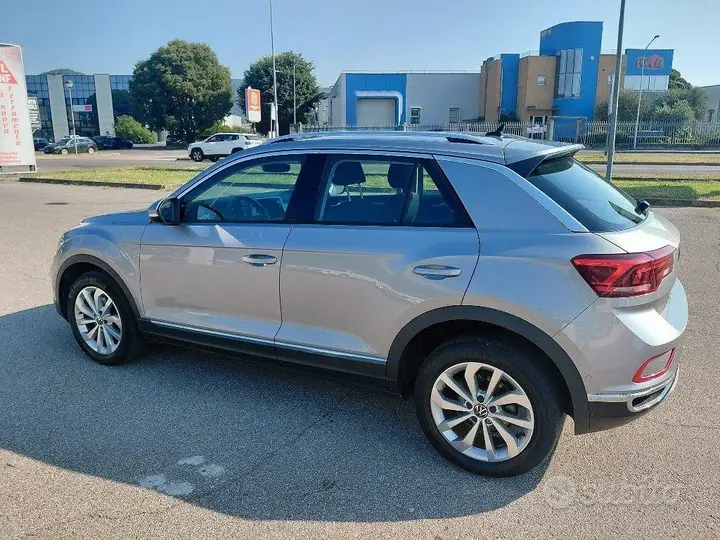 Volkswagen T-Roc 2022 photo 5