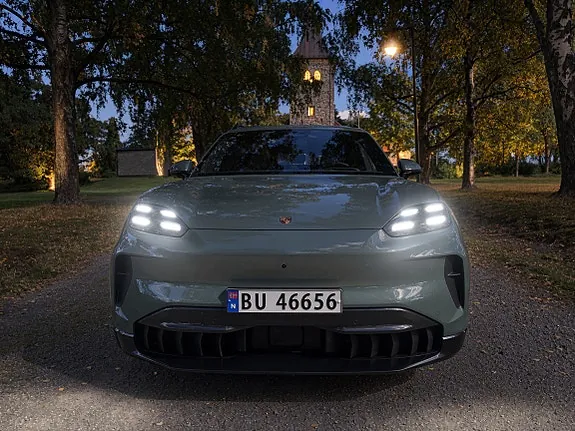 Porsche Cayenne 2026 photo 3