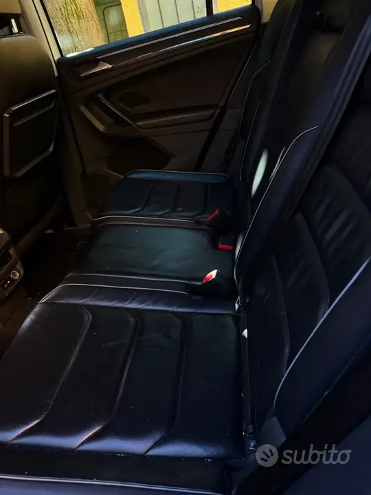 Volkswagen Tiguan 2018 photo 2