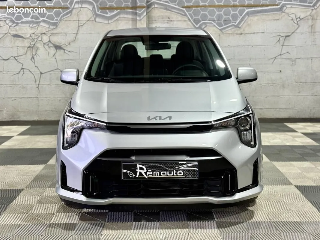 Kia Picanto 2024 photo 5