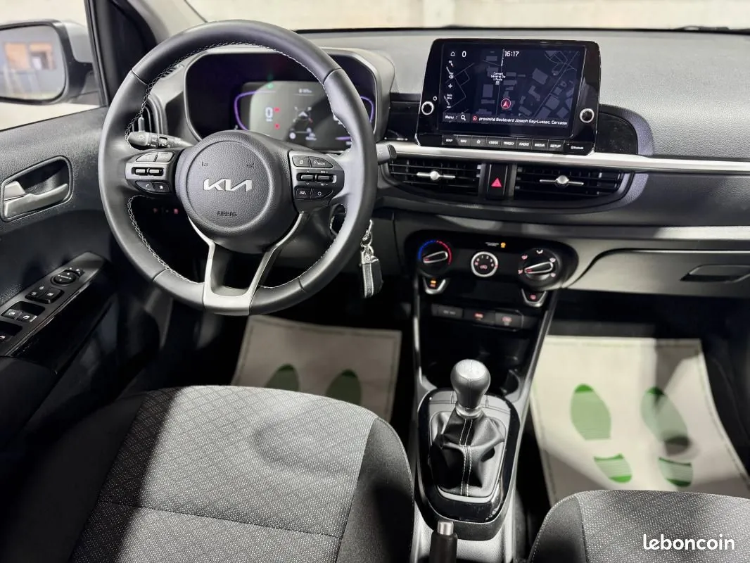 Kia Picanto 2024 photo 3