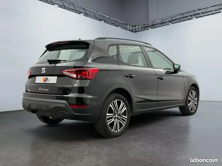 Seat Arona 2025 photo 2
