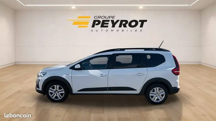 Dacia Jogger 2024 photo 2