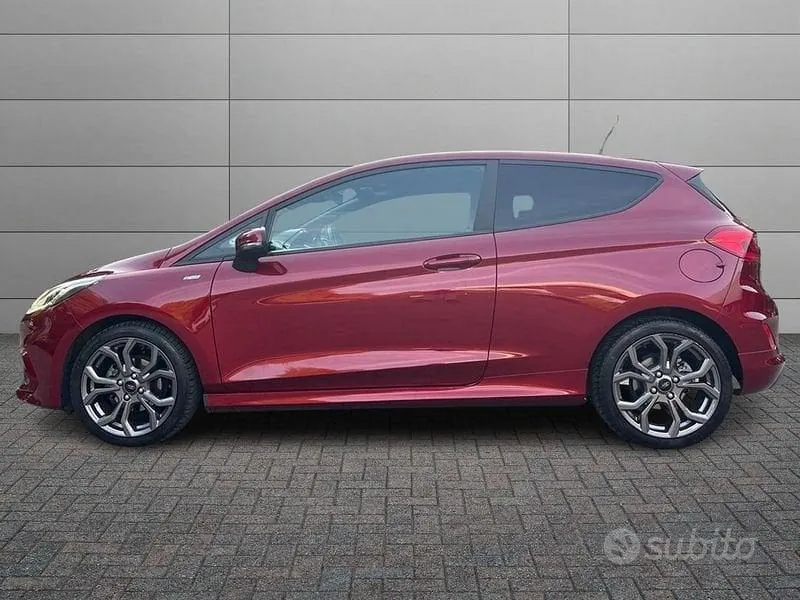 Ford Fiesta 2018 photo 2