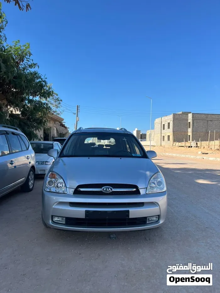 Kia Carens