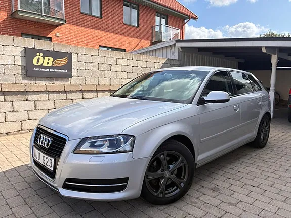 Audi A3 2013 photo 2