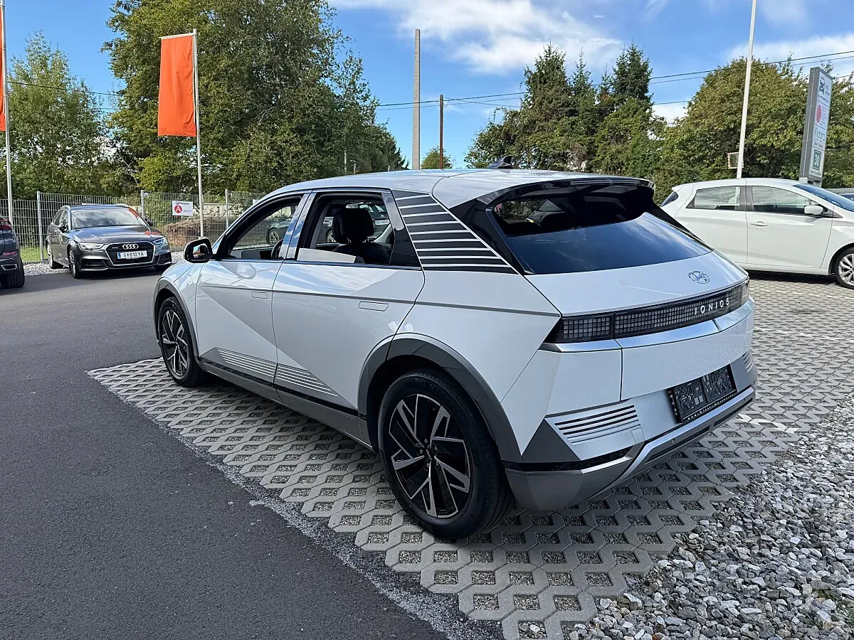 Hyundai Ioniq 5 2021 photo 2