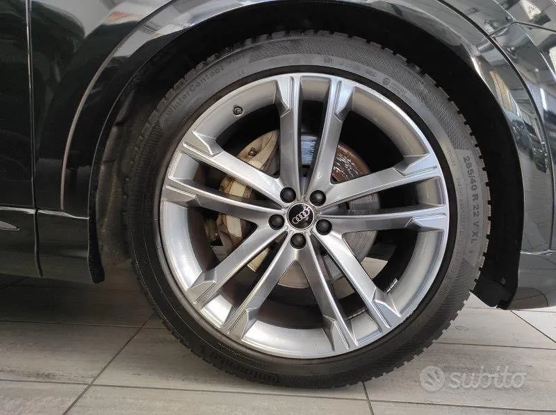 Audi Q8 2022 photo 4