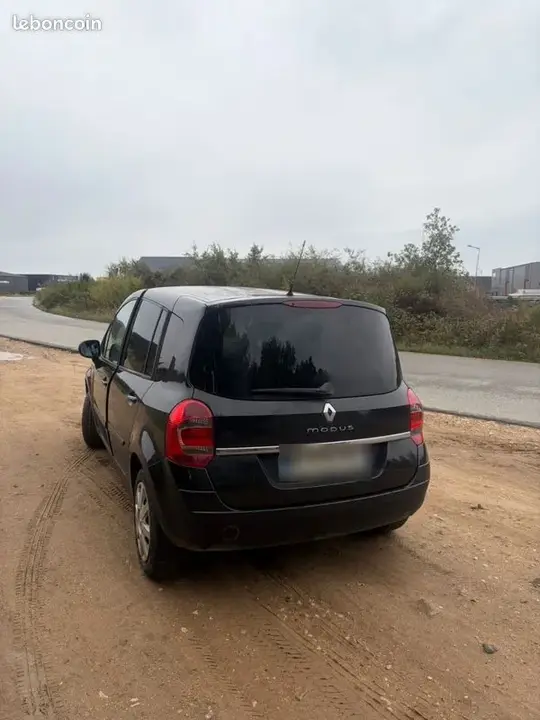 Renault Grand Modus 2008 photo 2
