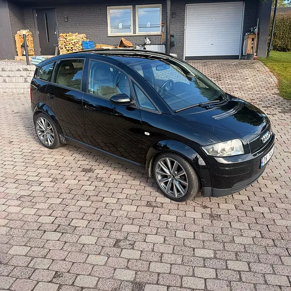Audi A2 2001 photo 2