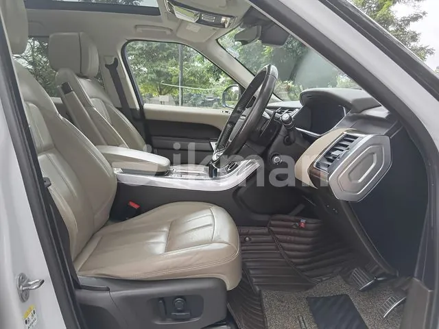 Land Rover Range Rover Sport 2018 photo 5