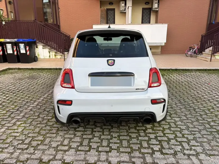 Abarth 500 2008 photo 2