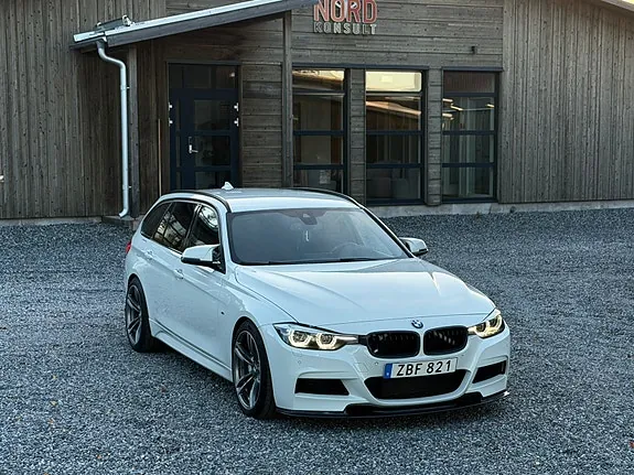 BMW 340I 2018 photo 2