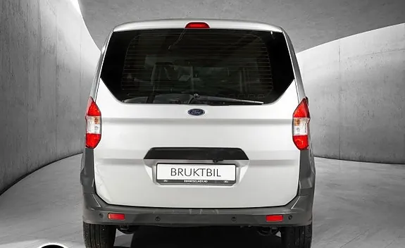 Ford Transit Courier 2018 photo 4