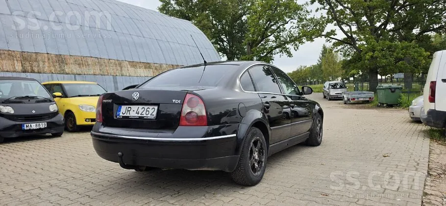 Volkswagen Passat 2004 photo 3