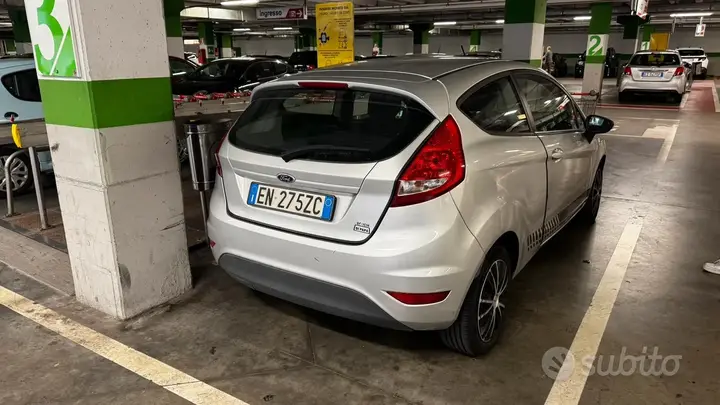 Ford Fiesta 2012 photo 4