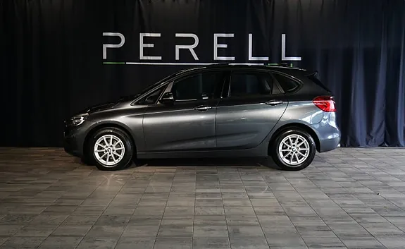 BMW 218D 2017 photo 2