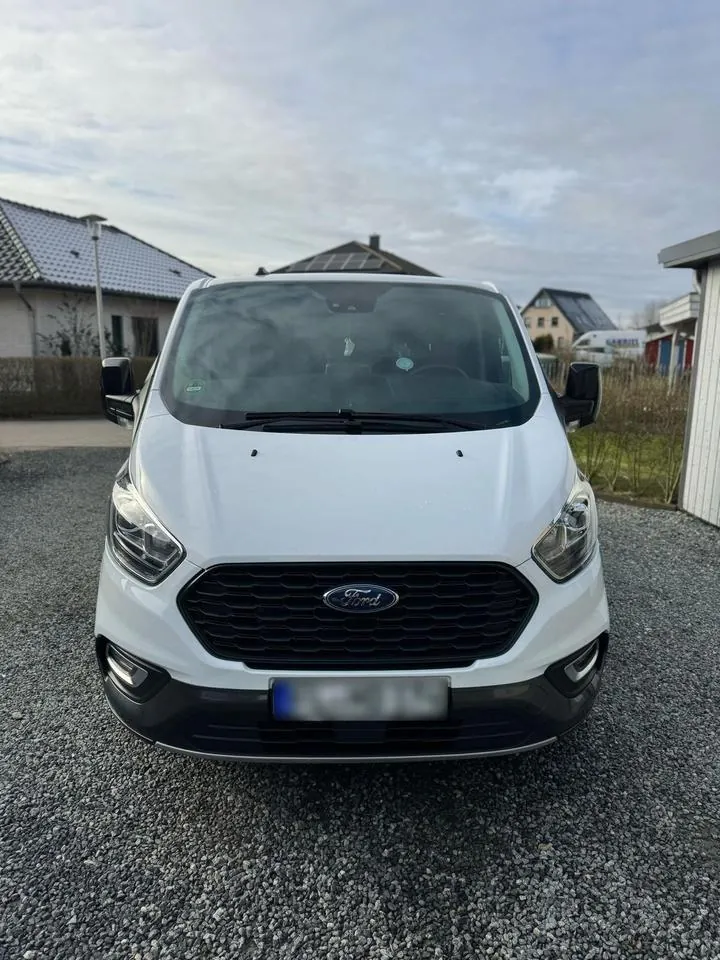 Ford Tourneo Custom