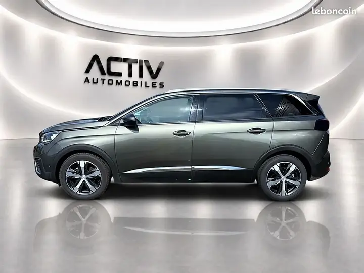 Peugeot 5008 2018 photo 4