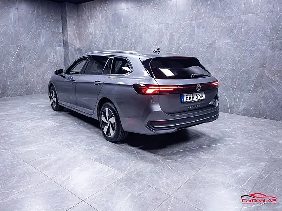 Volkswagen Passat 2025 photo 5
