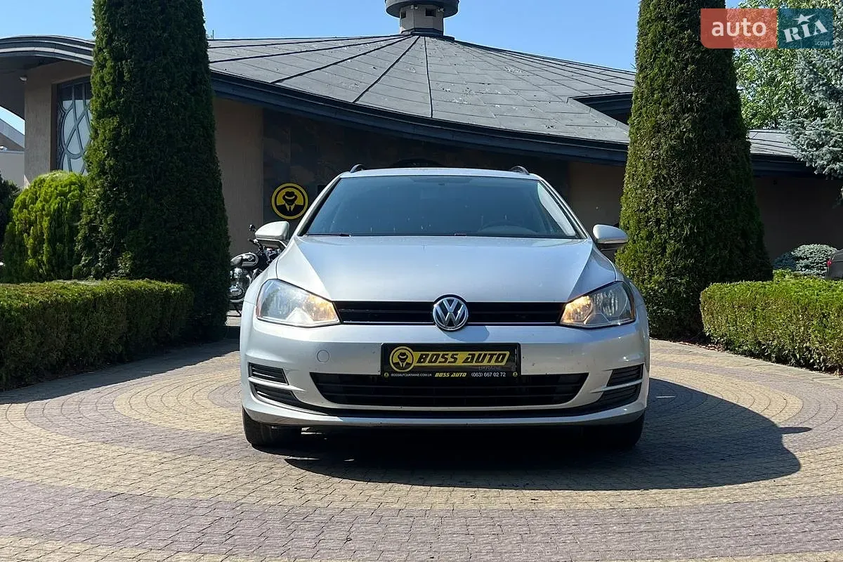 Volkswagen Golf 2015 photo 2