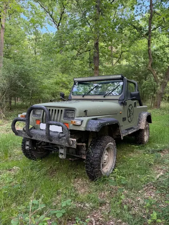 Jeep Wrangler 1991 photo 2