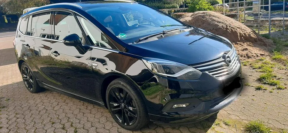 Opel Zafira C
