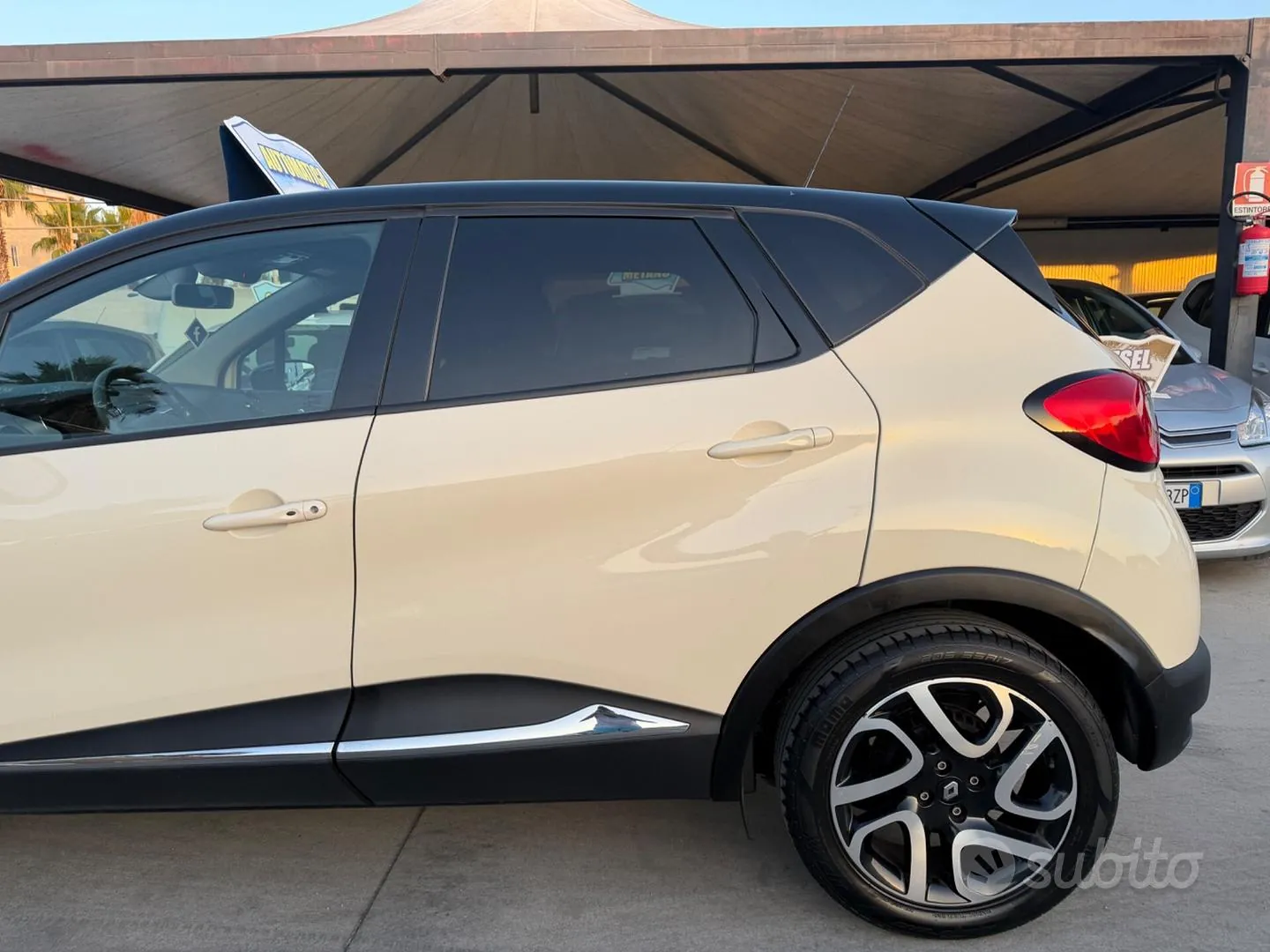 Renault Captur 2015 photo 4