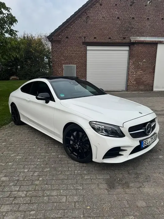 Mercedes-Benz C 300 Coupé