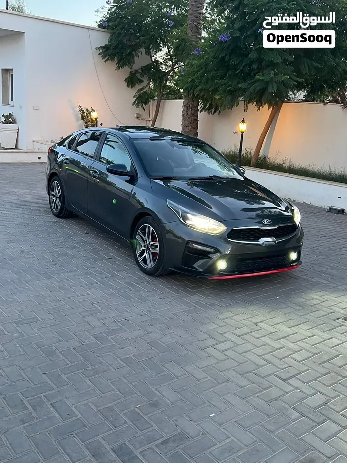 Kia Forte 2020 photo 2