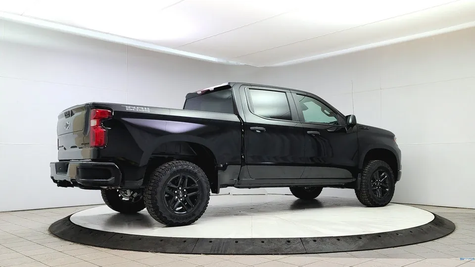 Chevrolet Silverado 1500 2026 photo 4