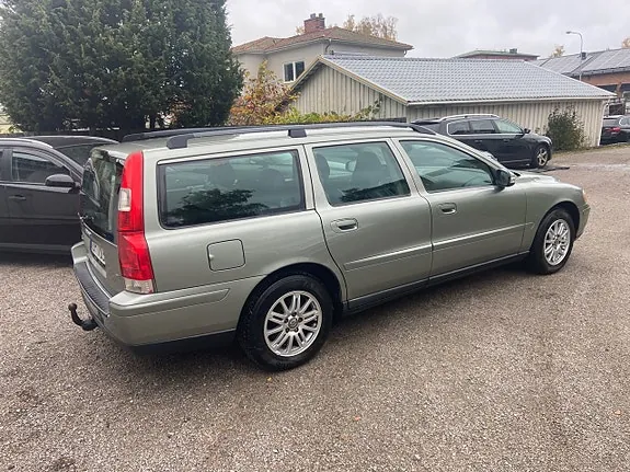 Volvo V70 2007 photo 3