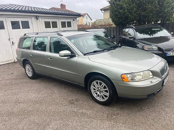 Volvo V70 2007 photo 2