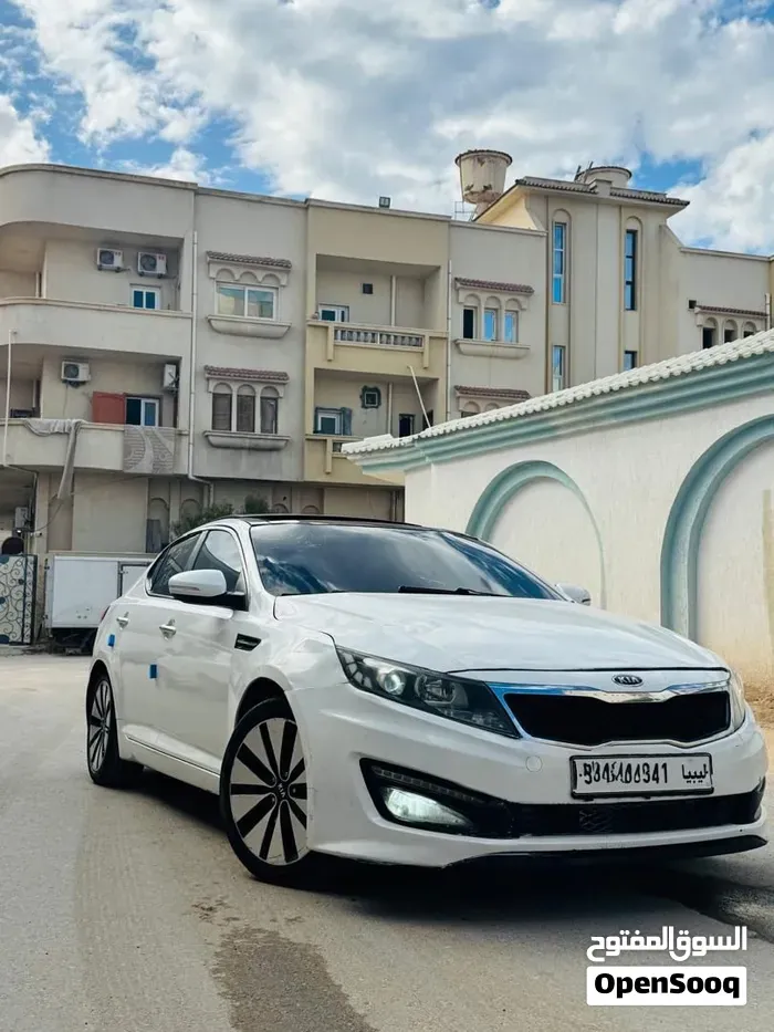 Kia K5 2012 photo 2