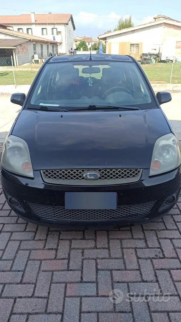 Ford Fiesta 2007 photo 3