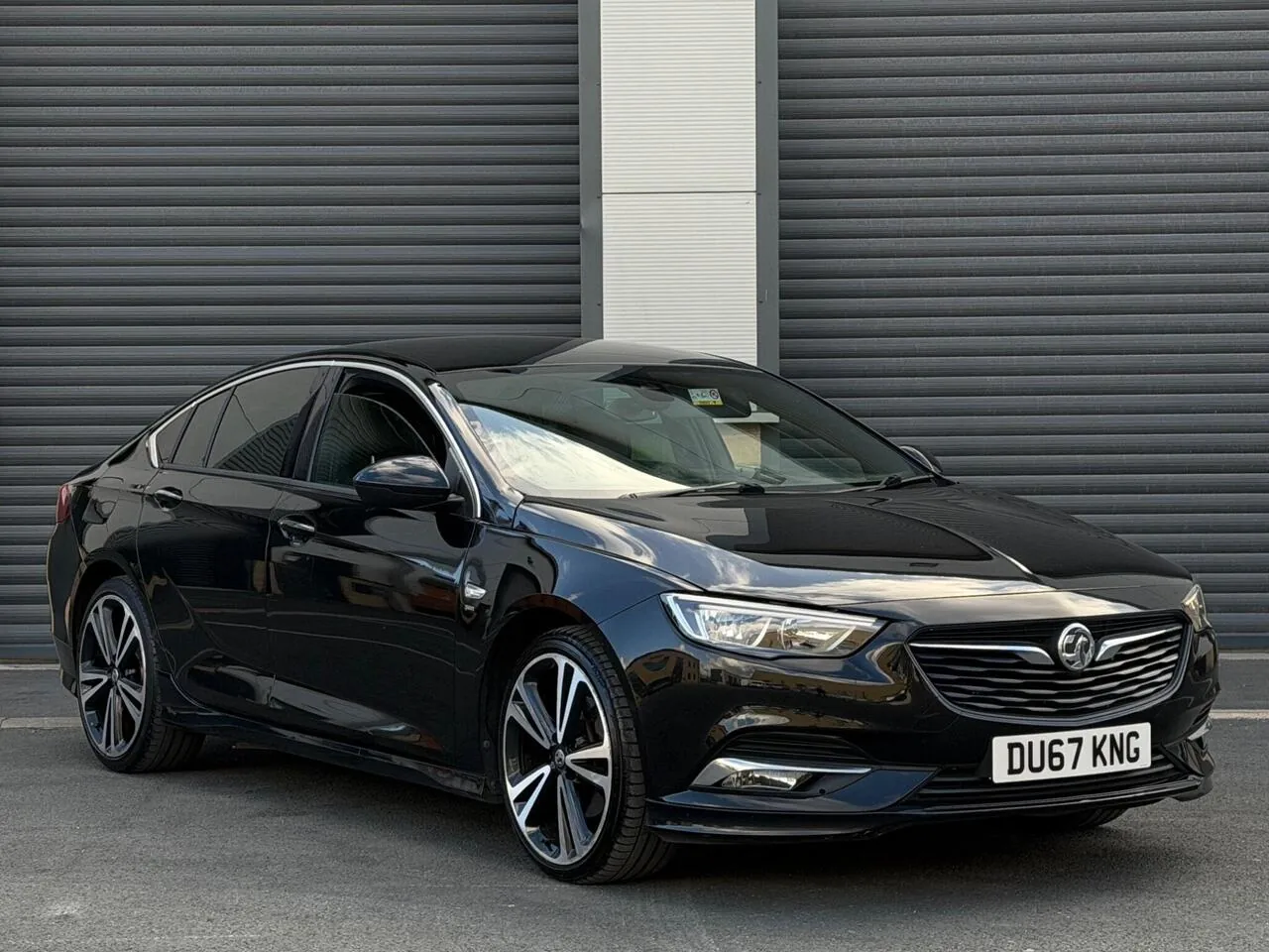 Vauxhall Insignia 2017 photo 3
