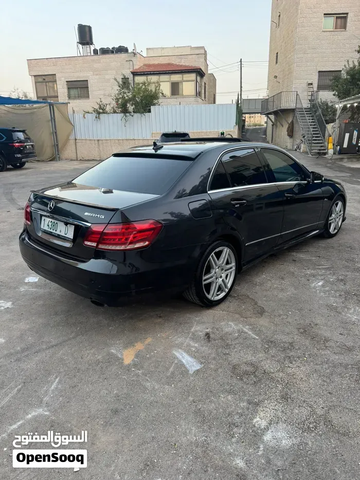 Mercedes-Benz E-Class 2011 photo 4