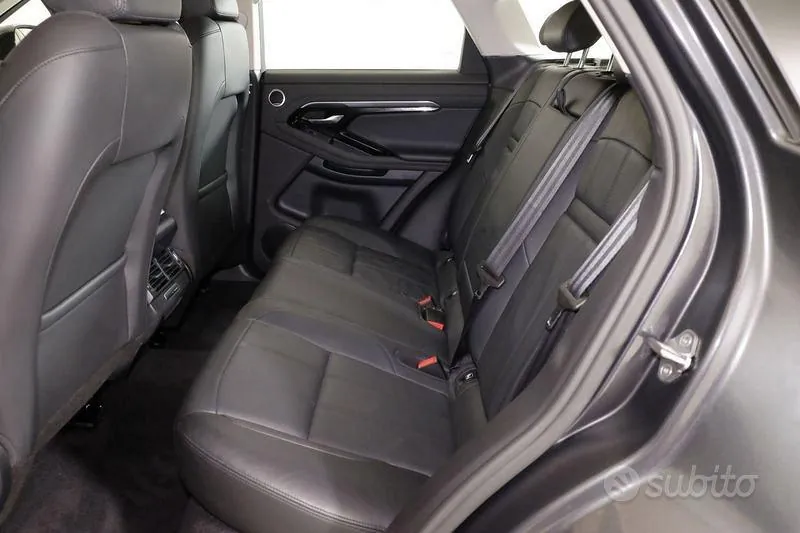 Land Rover Range Rover Evoque 2022 photo 5