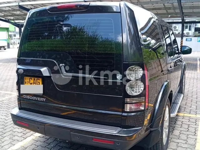 Land Rover Discovery 2014 photo 2