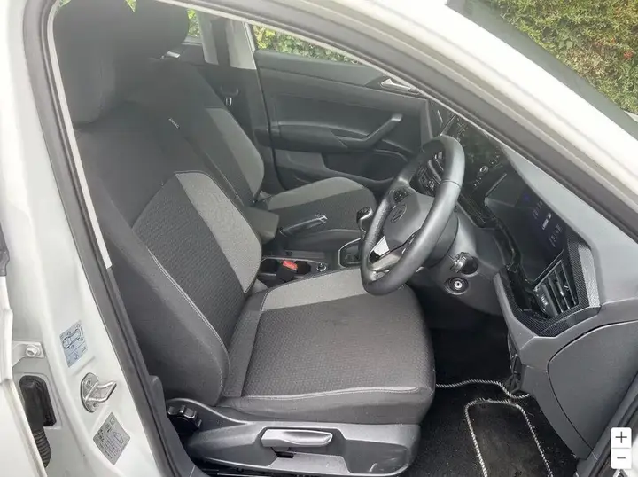 Volkswagen Polo 2023 photo 3