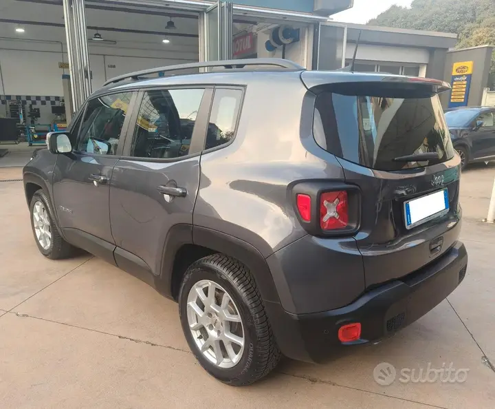Jeep Renegade 2022 photo 3